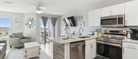 Familienapartment, Balkon | Eigene Küche | Kühlschrank, Mikrowelle, Ofen, Herdplatte