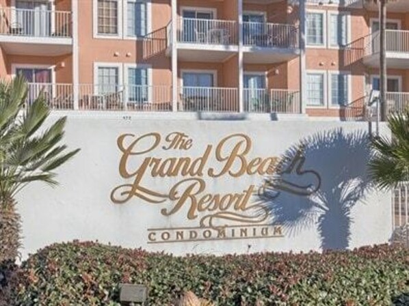 Exterior - Grand Beach Resort Condos (Gulf Shores)