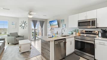 Appart'hÎtel Familial, balcon | Cuisine privée