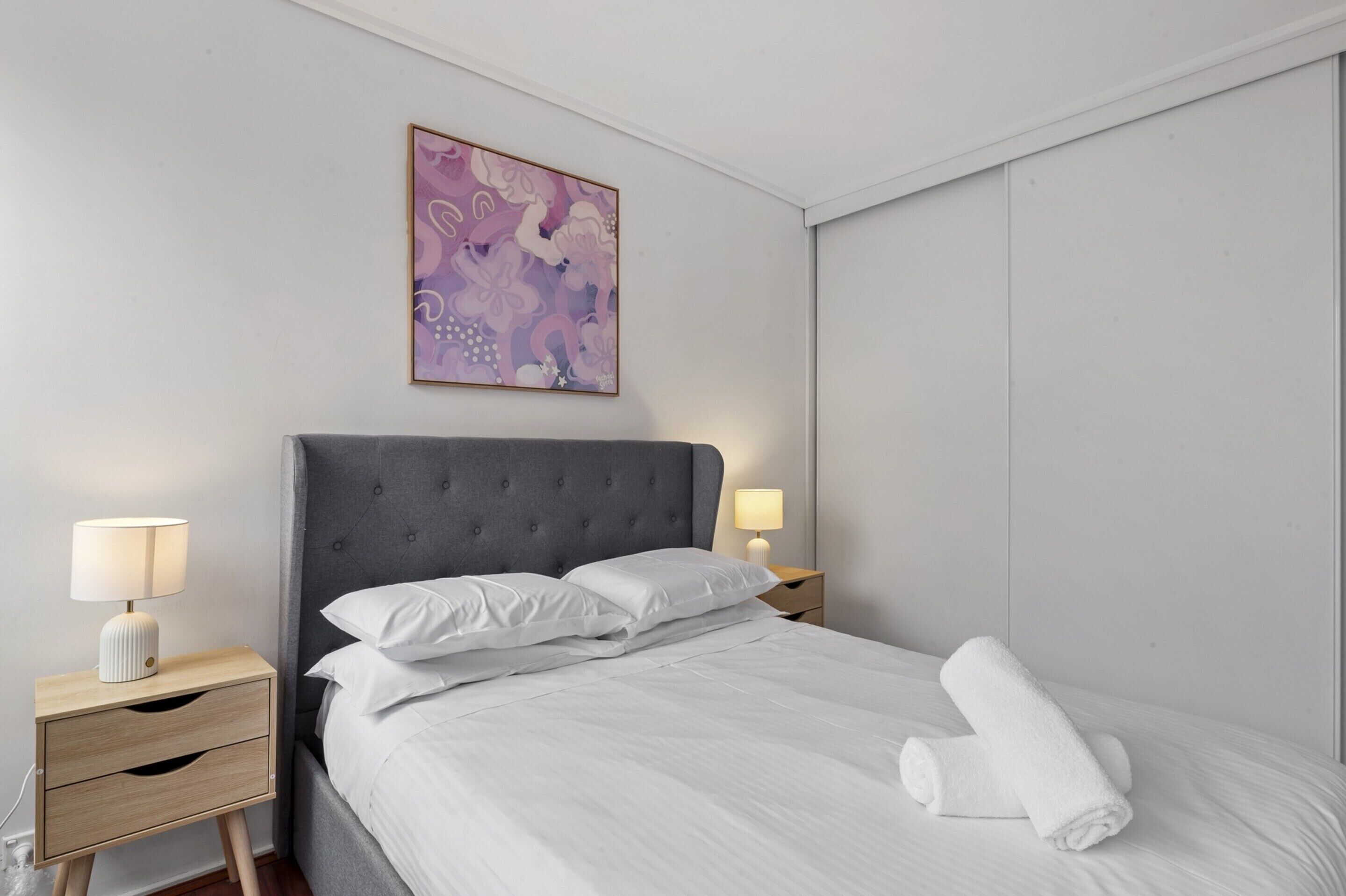 3 bedrooms, bed sheets