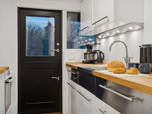 Fridge, microwave, dishwasher, cookware/dishes/utensils - "Ordan" - 140m to the fjord by Interhome (Jægerspris)