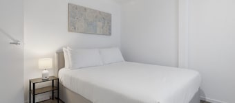 Coastal Escape With Courtyard and Parking