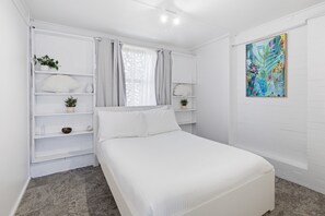 Apartamento | 3 quartos, espaço de trabalho para notebook, roupa de cama