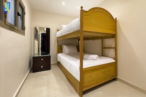 Basic Apartment | 2 bedrooms, iron/ironing board, bed sheets - The 2bdr Stunning Apt. @ Heliopolis (Cairo)