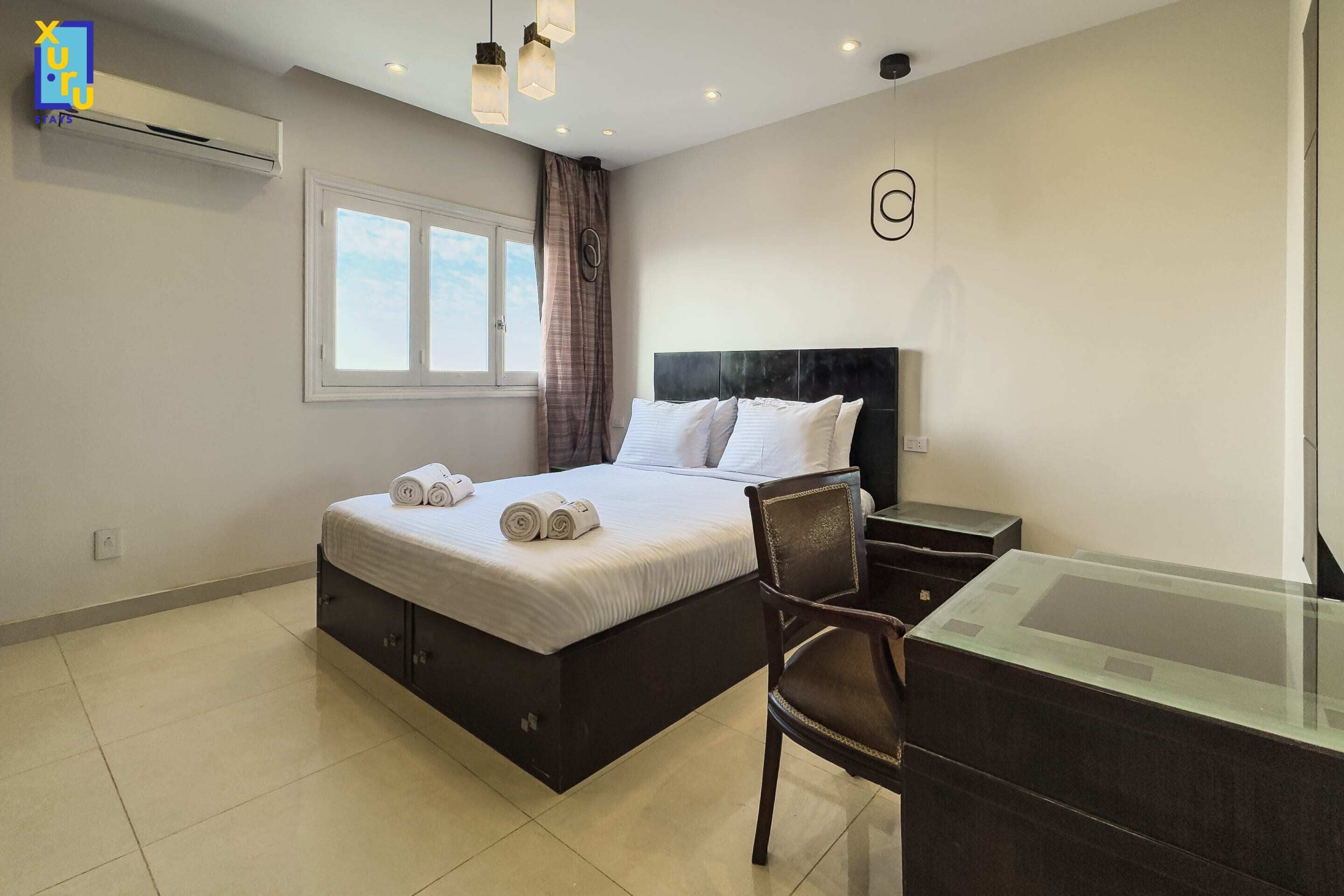 Eenvoudig appartement | 2 slaapkamers, een strijkplank/strijkijzer, beddengoed