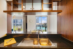 Interior - Durrani Homes - Modern Living 3BR with Burj Khalifa and Fountain View (Dubai)