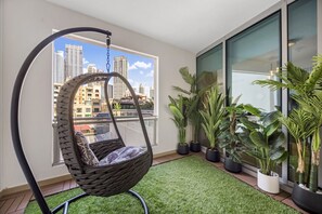 Interior - Durrani Homes - Azure 2br with Burjkhalifa View (Dubai)