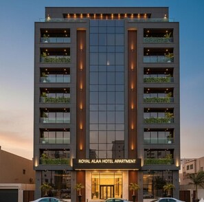 Front of property - ROYAL ALAA HOTEL APARTMENT (Dubai)