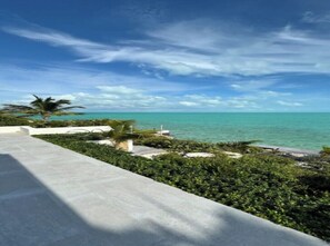 Property grounds - Oceanfront Luxury Villa with Turquoise Views Private Beachfront Retreat (Long Bay Hills)