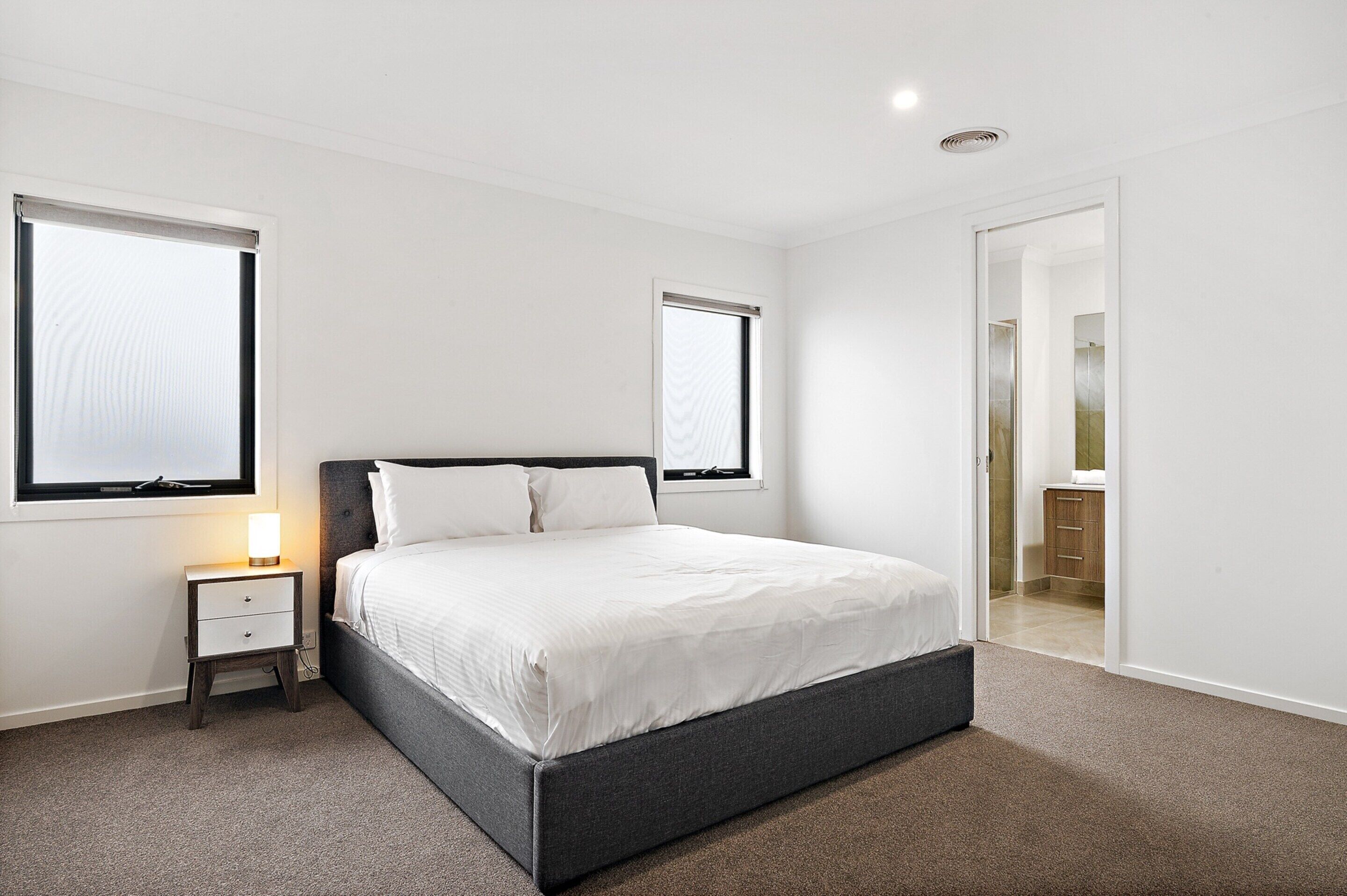 Apartemen | 5 kamar tidur dan seprai linen