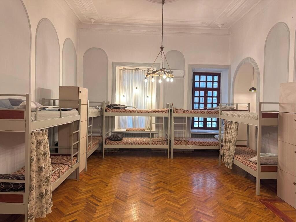 Shared Dormitory | Free WiFi