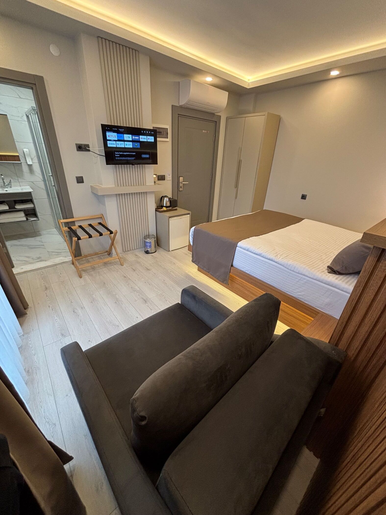 Superior Room, City View