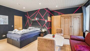 1 Schlafzimmer, Zimmersafe, Bügeleisen/Bügelbrett, kostenloses WLAN