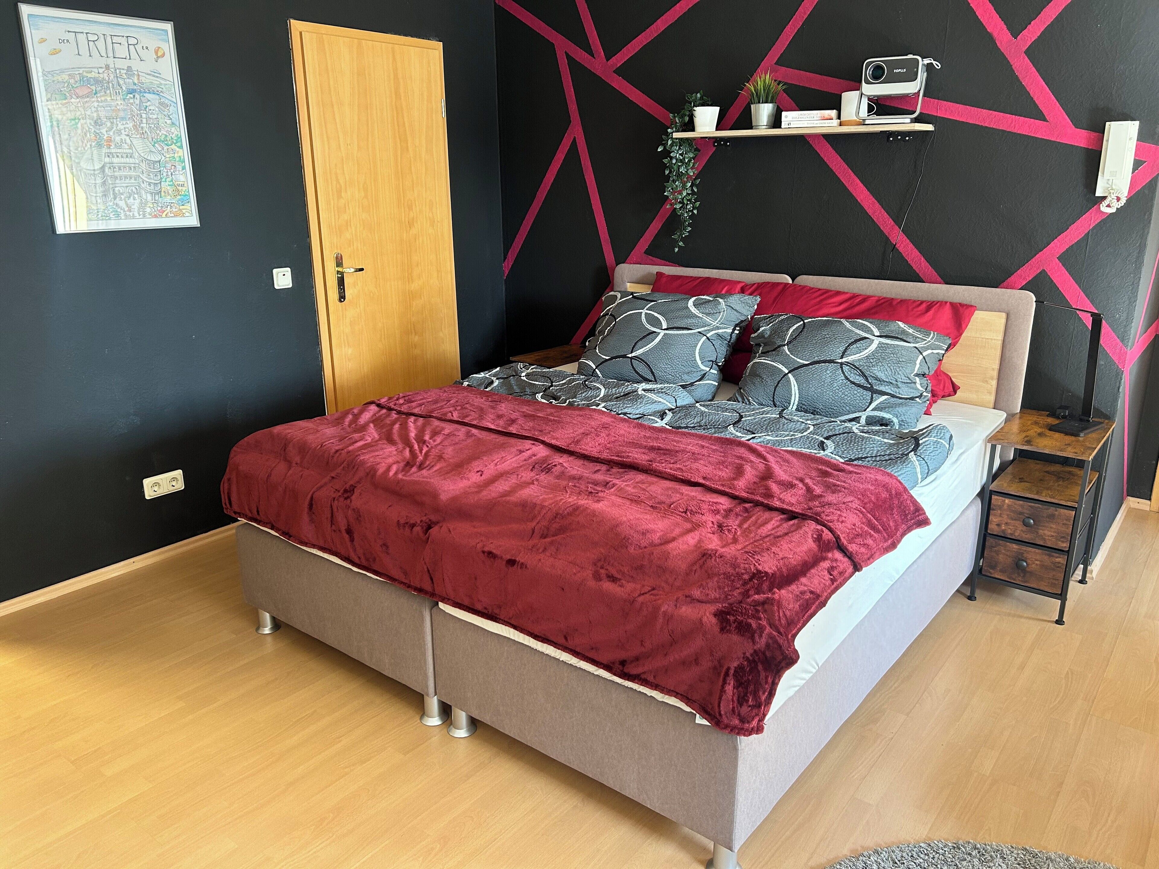 1 bedroom, in-room safe, iron/ironing board, free WiFi