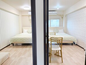 Iron/ironing board, WiFi - Minato-ku, Tokyo sightseeing, direct access to airport, 2K, Tokyo Tower view room (東京都港区高輪１−５−１９)