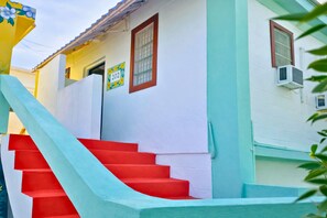 Exterior detail - Nice 2-bedroom apartment with AC in Playa Juan Dolio (Playa Juan Dolio)