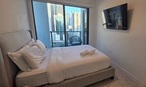 Bügeleisen/Bügelbrett, WLAN, Bettwäsche