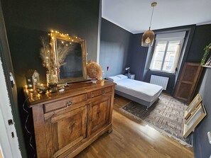 Iron/ironing board, WiFi - Bright stay in Vannes, near the port (Vannes)