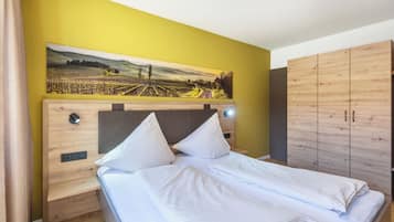 Deluxe appartement, balkon, uitzicht op rivier | Woonruimte