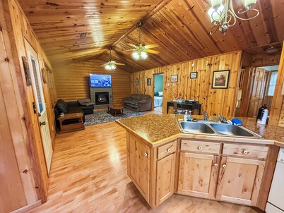 Smoky Waters Cabin on Miller Dam Flowage
