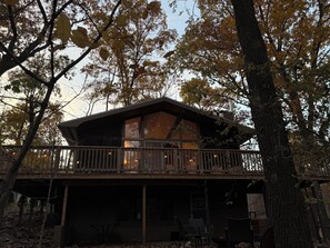 Exterior - 4-bedroom cabin in beautiful Fairfield with cozy charm (Fairfield)
