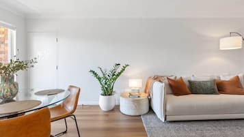 Apartment | Living room