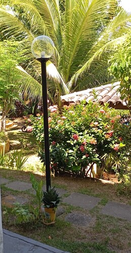 casa 2 quartos 100 mts  praia en itapua en condominio com piscina portaria 24 h