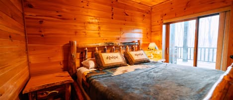 4 bedrooms, free WiFi, bed sheets