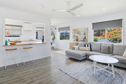 3-bed Coastal Retreat in Central Margate