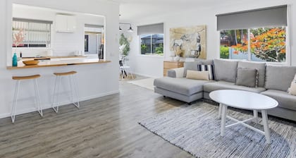 3-bed Coastal Retreat in Central Margate