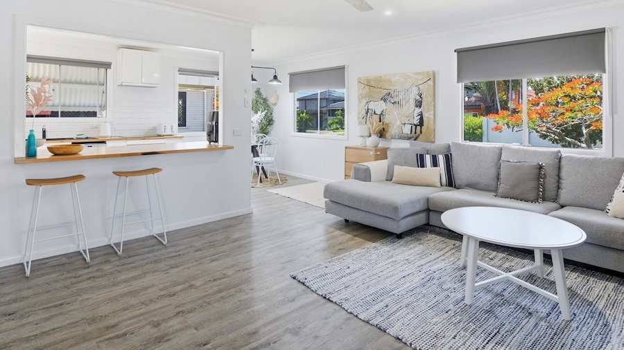 3-bed Coastal Retreat in Central Margate