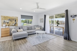 Apartment | Living room