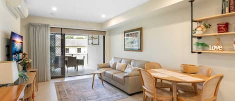 Apartment | Living area