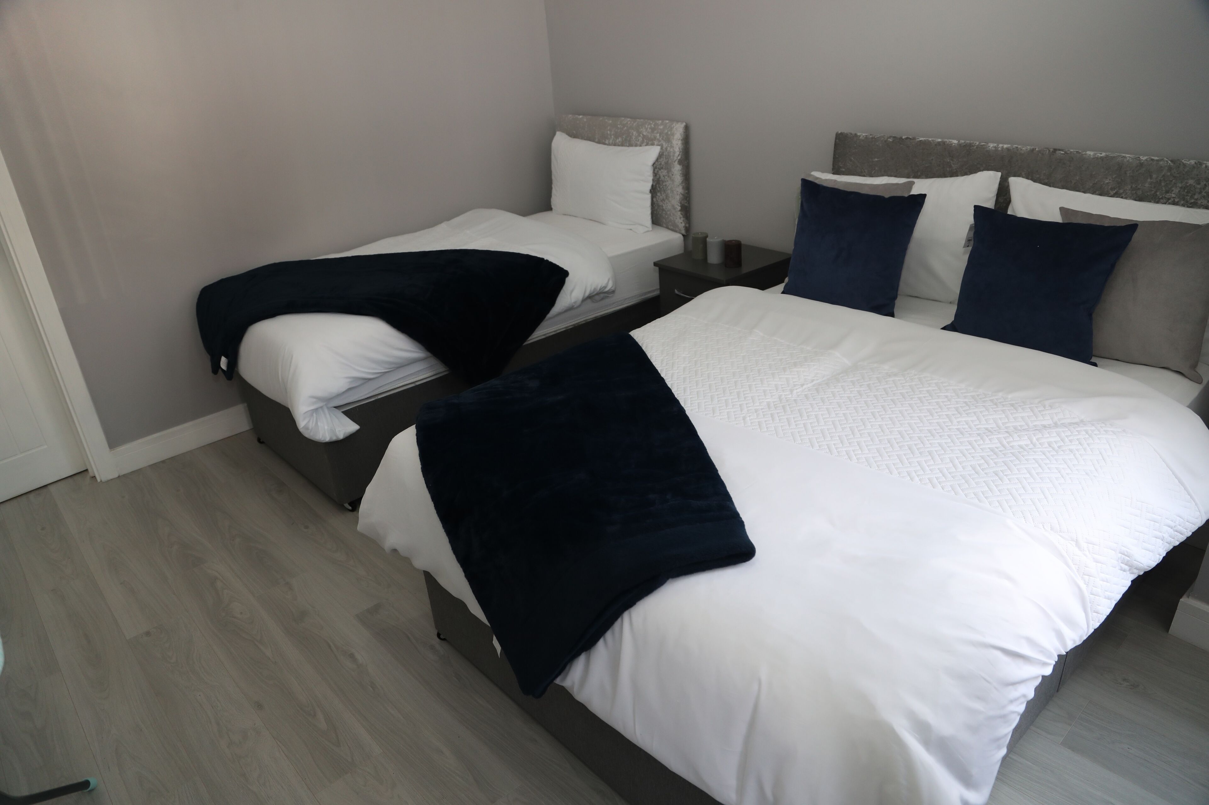 1 bedroom, iron/ironing board, WiFi (free), bed sheets