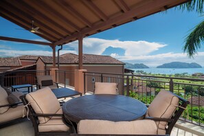 Outdoor dining - AltaVista 4B 3 bdr Ocean View in Los Suenos (Herradura)