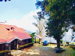 Property entrance - The Mainland Resorts Kodaikanal (Kodaikanal)