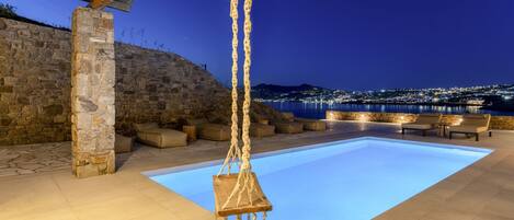 3 piscinas al aire libre