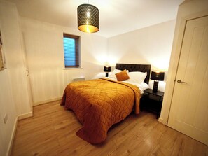 Strykejern/-brett, wi-fi og sengetøy