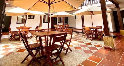 Hotel Calle Real de la Villa