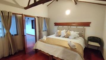 Standard Double Room | Iron/ironing board, free WiFi