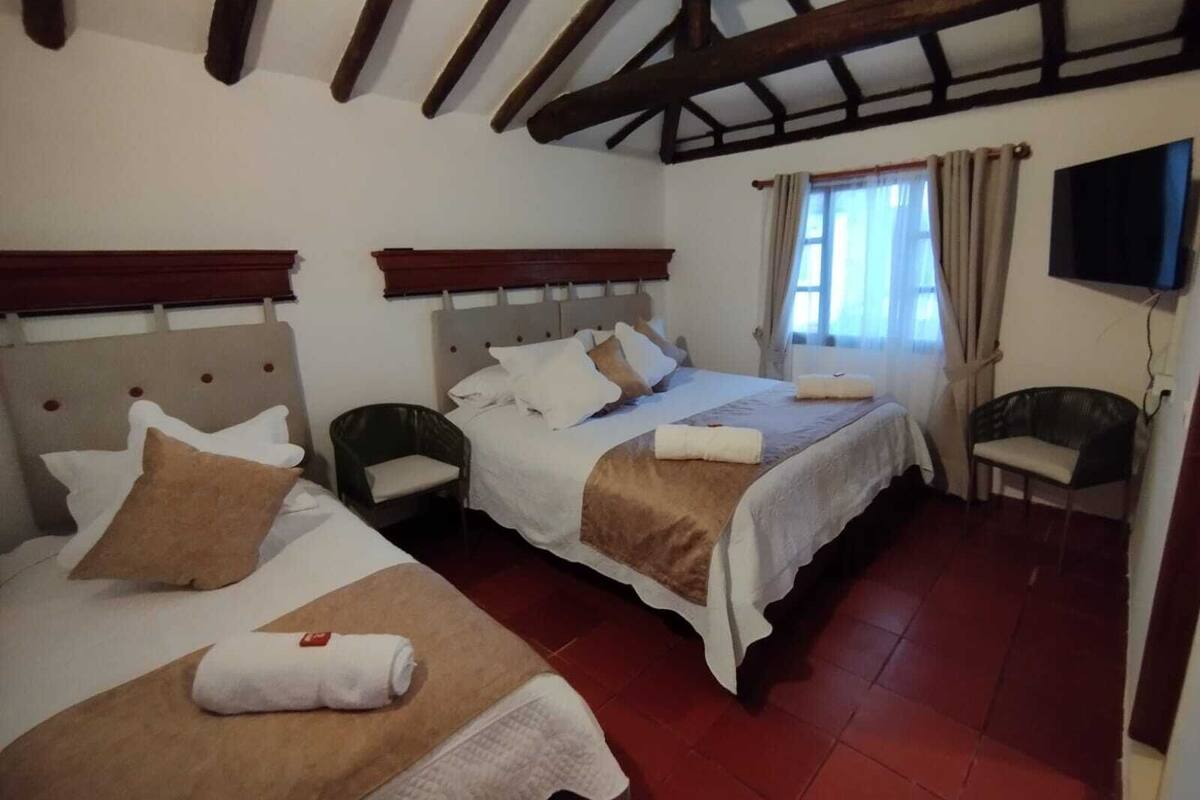 Iron/ironing board, free WiFi