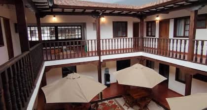 Hotel Calle Real de la Villa