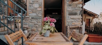 The Chalet du Village