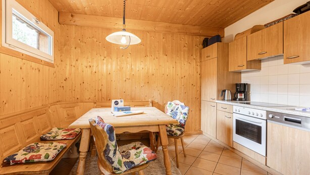 House | Private kitchen - Vacation Home Near ski Resort (Sankt Georgen am Kreischberg)