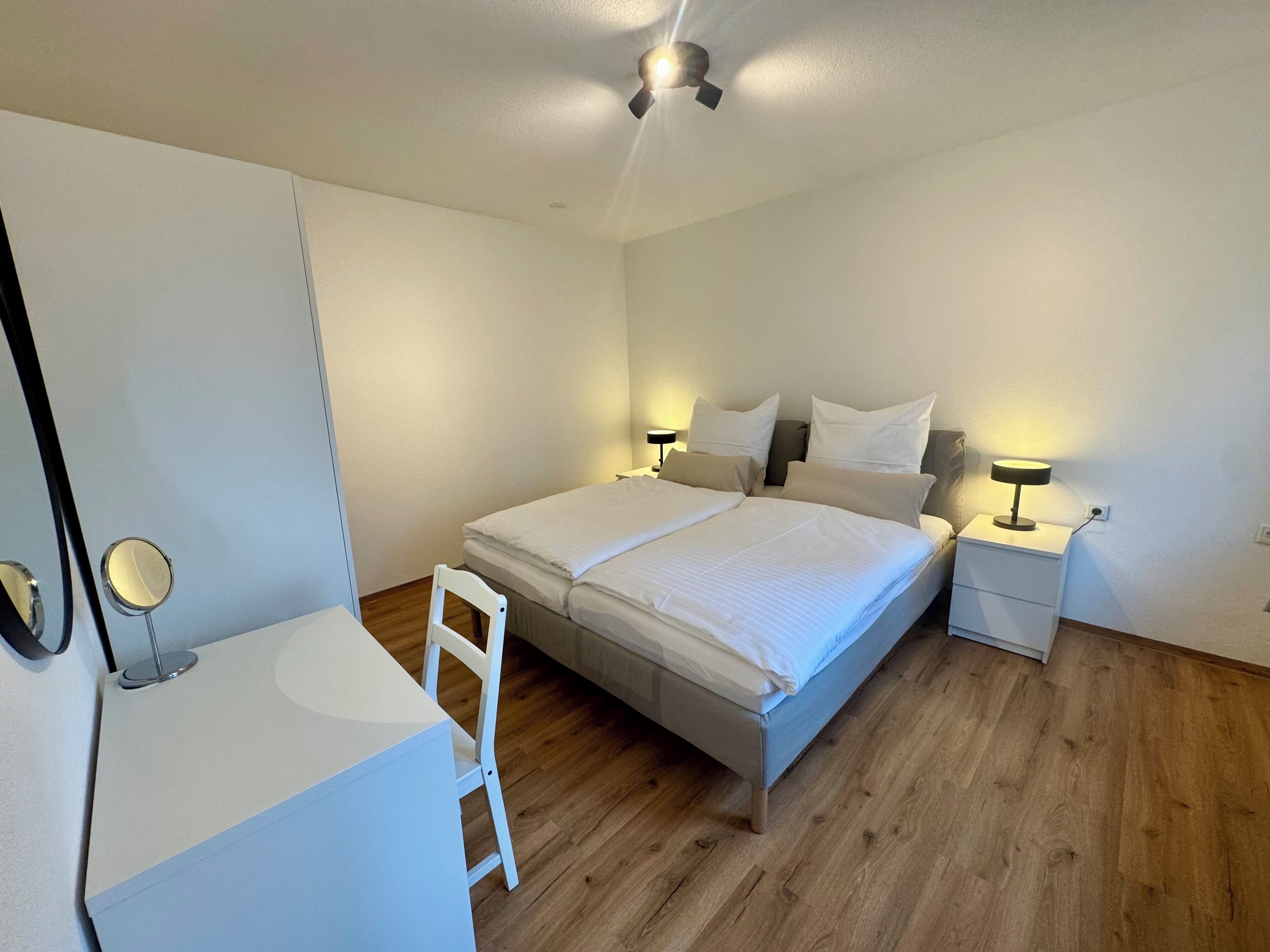 1 Schlafzimmer, Schreibtisch, Reisekinderbett, kostenloses WLAN