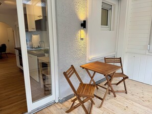 Outdoor dining - Apartment SeeZeit - Top location & close to the lake (Friedrichshafen)