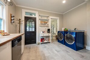 Interior - Leonard1531Side (Indianapolis)