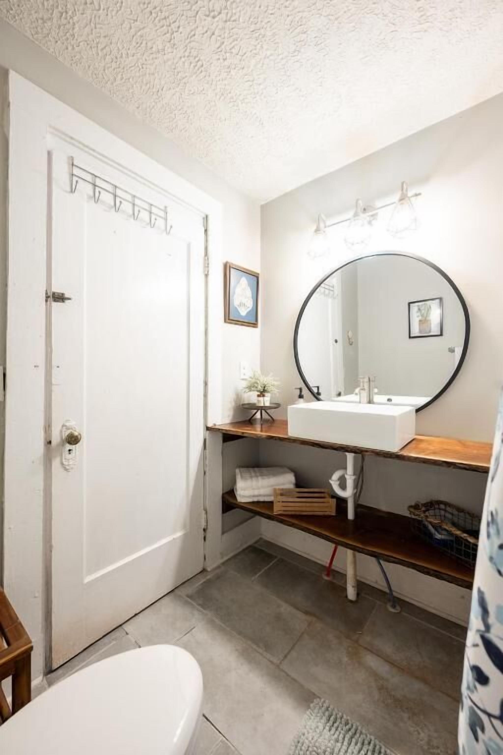 Casa | Bagno | Set di cortesia gratuito, asciugacapelli, asciugamani, sapone