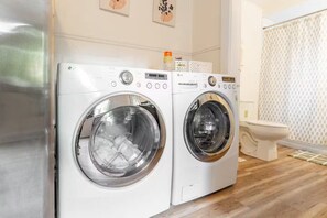 Interior - Leonard1533Side (Indianapolis)