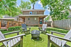 Terrace/patio - Leonard1533Side (Indianapolis)